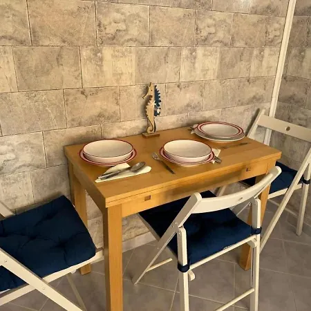 Ezuestpart Vitorlas